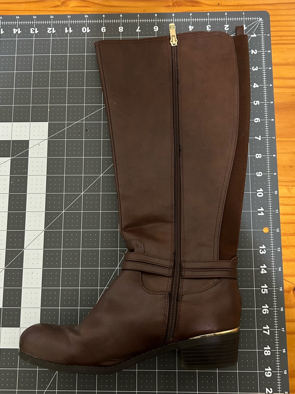 Liz Claiborne Brown Women's Mid Calf Riding Boots - Classic Leather Style - Picture 8 of 8